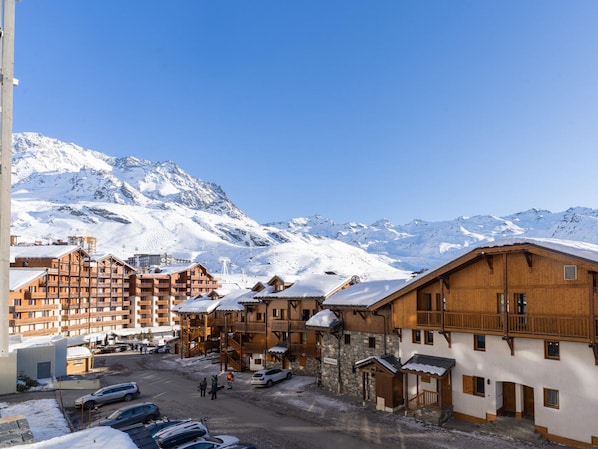 Exterior - Renovated apartment near slopes with wifi (Val Thorens)