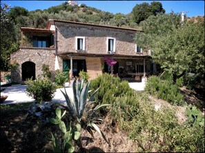 Exterior - A comfortable and beautiful villa in the heart of the Cilento national park (pollica)