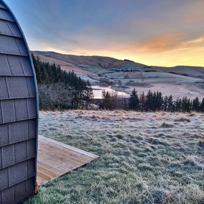 Forester's Retreat Glamping - Dinas View