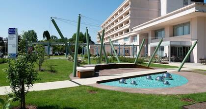 AVIANO CENTER COMFORTABLE LUXURIOUS FREE PARKING WIFI