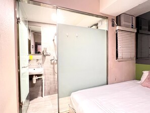Basic Single Room - POP E INN (Kowloon)