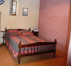 3 chambres, Wi-Fi gratuit, draps fournis