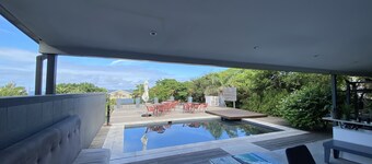 Fully serviced luxury self-catering house