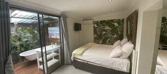Fully serviced luxury self-catering house