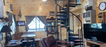 Cox Cabin on the River