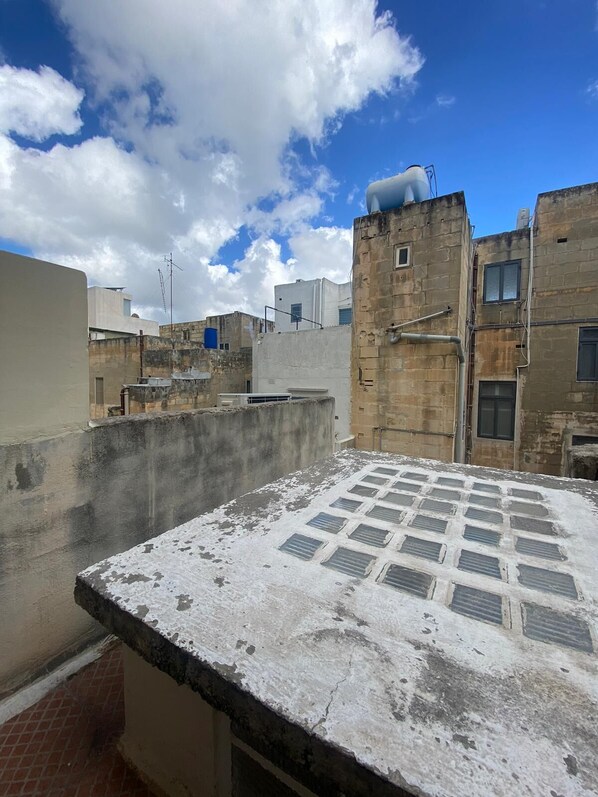 Terrace/patio - Haasta Accomodation (Qormi)