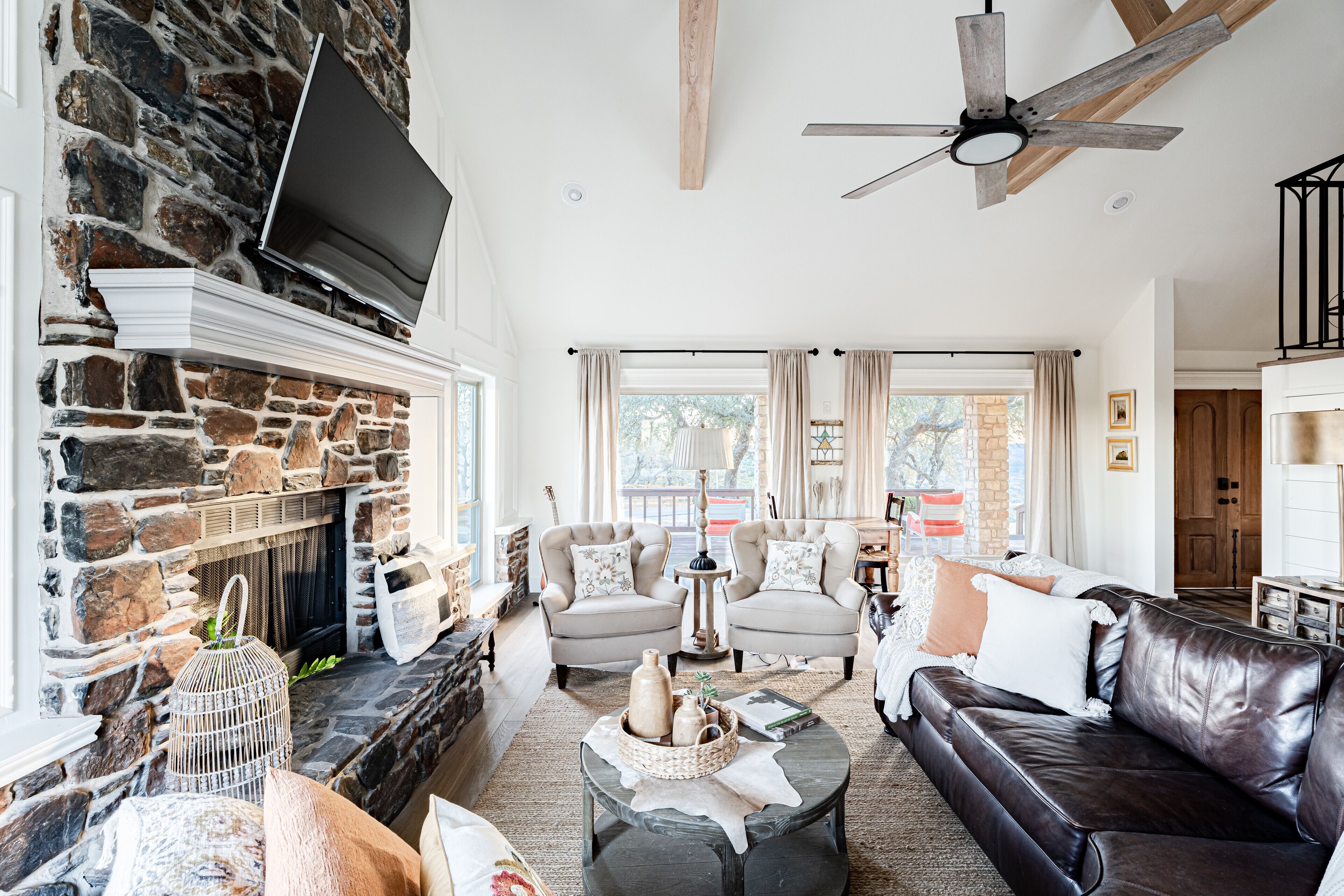 獨棟房屋, 多張床, 壁爐, 花園景觀 | 起居區 | 電視、壁爐