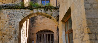 Villa with private heated pool in Sarlat