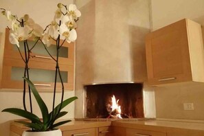 Interior - Elegante villa con piscina e vista mare vicino a Roma/Toscana (Tarquinia (VT))