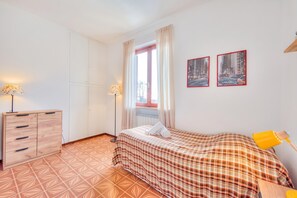 Familienapartment, Mehrere Schlafzimmer, Bergseite (La Perla Bianca Lake View)