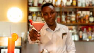 Bar (in der Unterkunft)