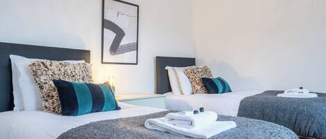 2 dormitorios, Internet, ropa de cama