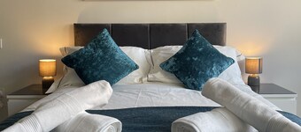 Modern, Stylish Studio Apartment in Central Northampton