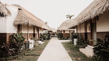 Basic Villa, Garden View | Garden view