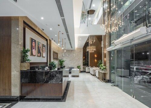 Three Pearls Musalli Makkah