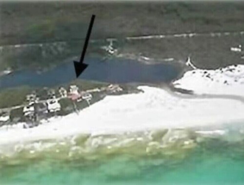  Lake front, with Gulf View! Perfect for large groups! 10 min walk to beach.