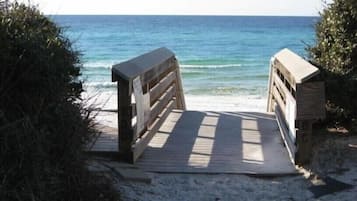 Strand