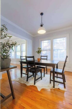 Dining - *Downing Street Retreat A*- Firepit, Boho, Centra (Jacksonville)