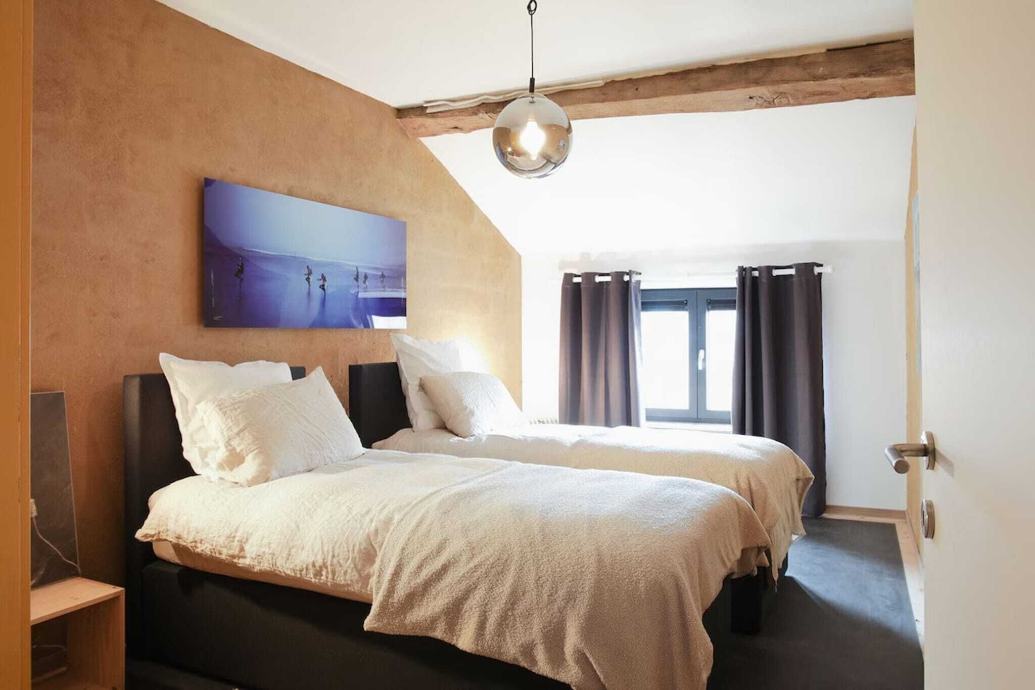 4 chambres, chambres insonorisées, fer et planche à repasser