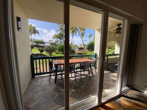 Outdoor dining - No Steps To The Beach & Views Of The Pool & Ocean (Nazareth)