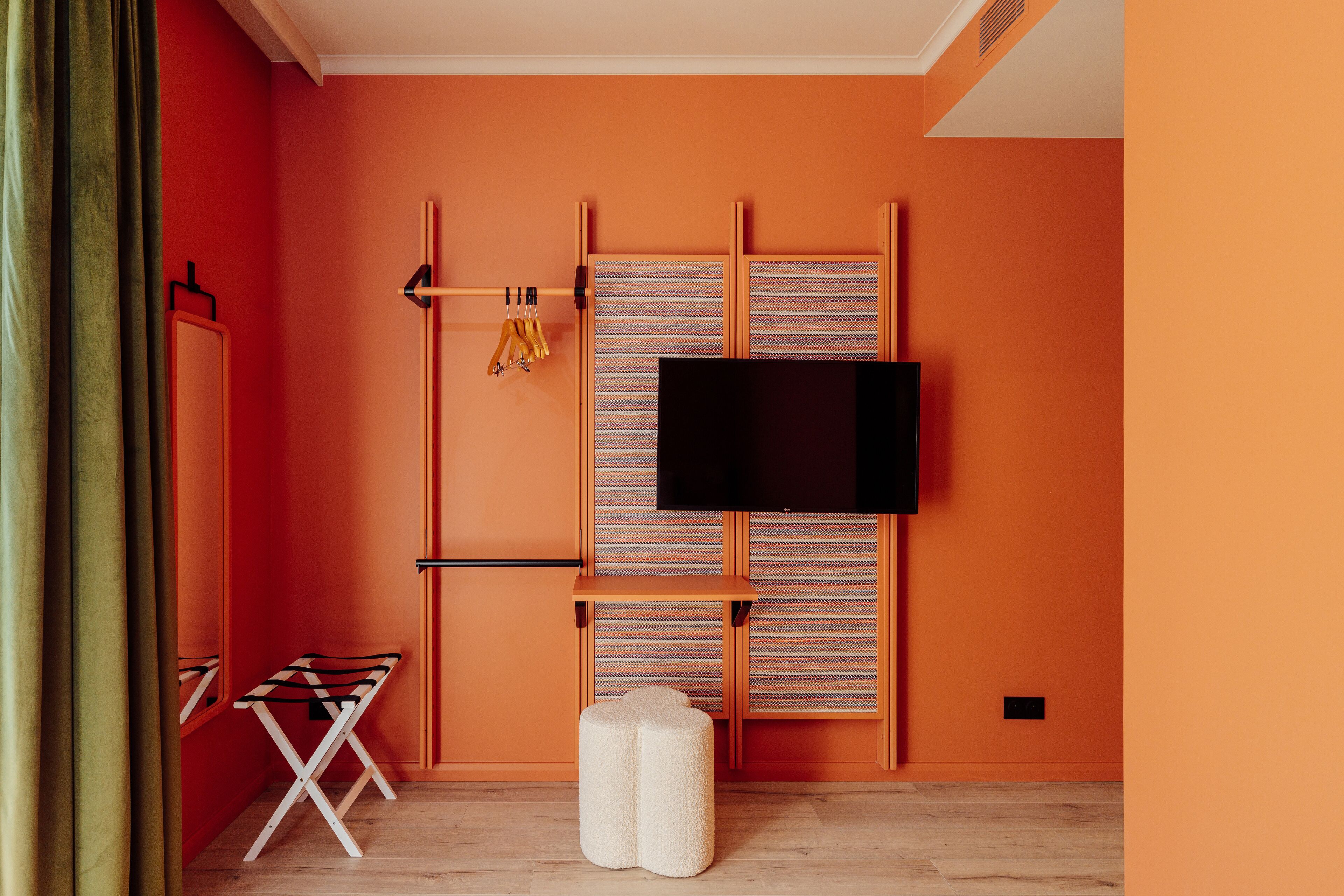 Chambre Supérieure Double ou avec lits jumeaux | Chambres insonorisées, Wi-Fi gratuit, draps fournis