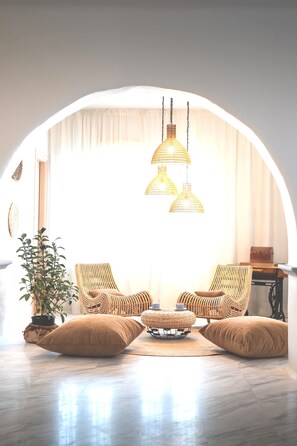 Interior - Definition of privacy and sea view (Panormos)