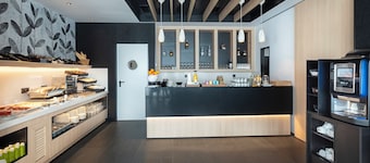 Hotel Sercotel Plana Suites