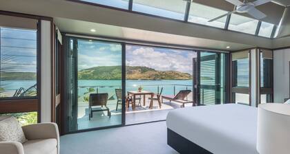 Yacht Club Villa 35, Yacht Club Villa 35 on Hamilton Island