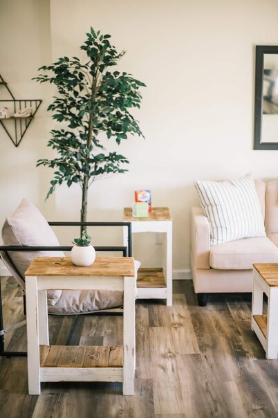 Kindred Spirits Retreat at Lake Marion - Pet Friendly Getaway Minutes from I-95!