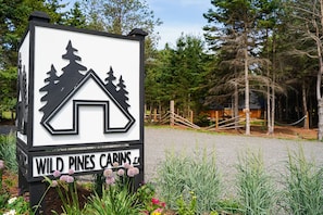 Free self parking - Wild Pines Cabins (Eldon)