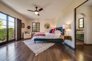 4 chambres, fer et planche à repasser, accès au Wi-Fi (inclus)