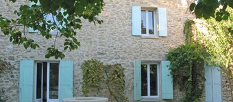 CHARMING HOUSE (18th century-2000s renovation)