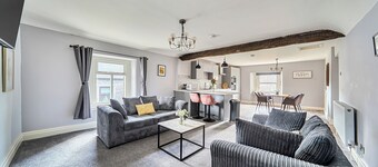 Cosy Apartment Above Village Pub
