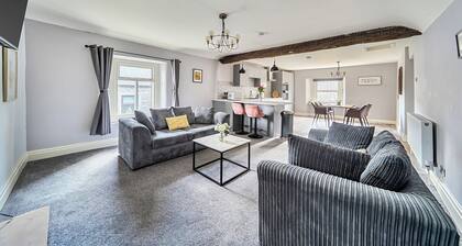 Cosy Apartment Above Village Pub