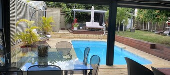 Logement Très Agréable à Vivre Situé au Centre de L'île