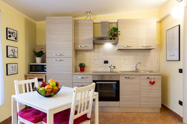 Panoramic Studio | Private kitchen | Full-size fridge, microwave, oven, stovetop