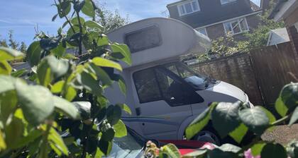 Escape in a Flash! Private motorhome in beautiful AONB