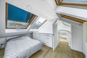 3 chambres, bureau, fer et planche à repasser, Wi-Fi