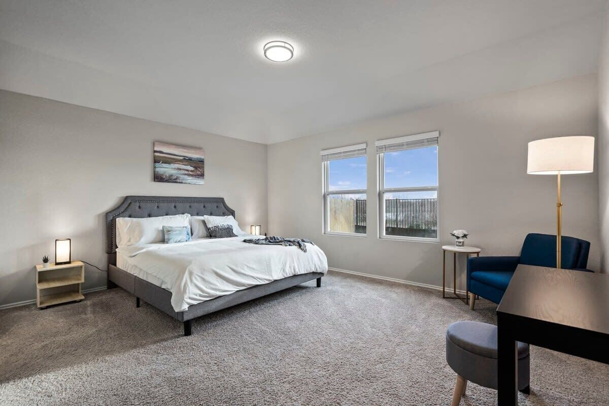 4 chambres, bureau, fer et planche à repasser, Wi-Fi gratuit