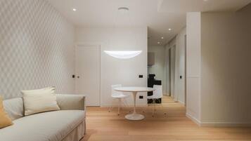 Appartamento familiare | Area soggiorno | TV a schermo piatto