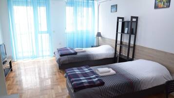1 Schlafzimmer, kostenloses WLAN, Bettwäsche, Rollstuhlgeeignet
