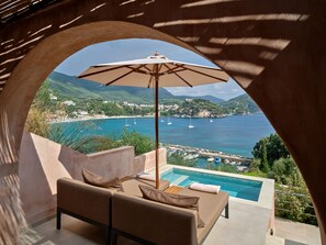 Deluxe Double Room | Premium bedding, pillowtop beds, free minibar items, in-room safe - Isavoria Resort (Parga)