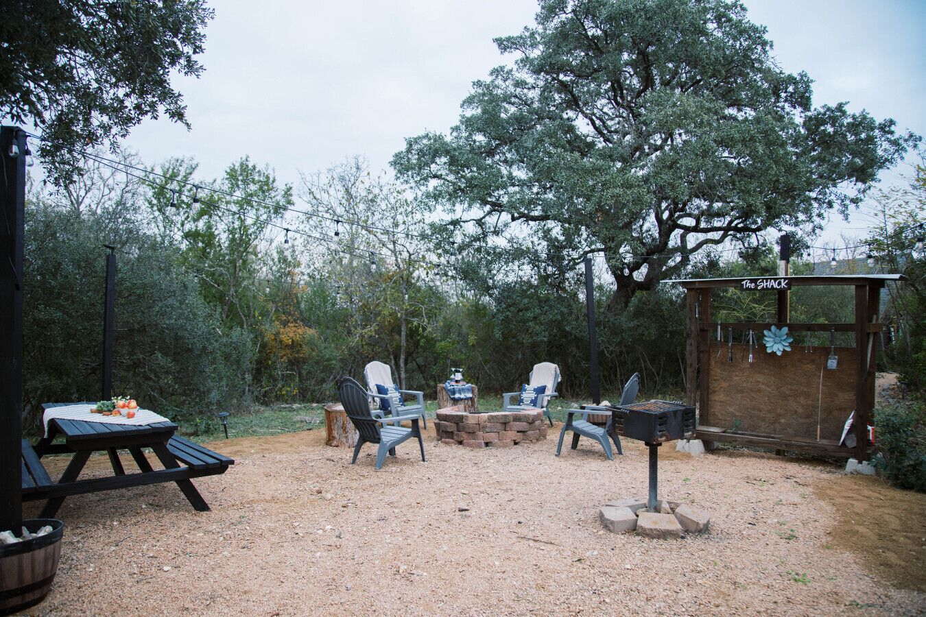 屋外ダイニングエリア