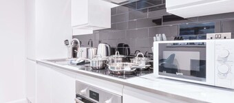 Modern 1 Bed Apartment in Burton-on-Trent
