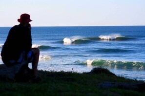 Beach nearby, sun-loungers, beach towels