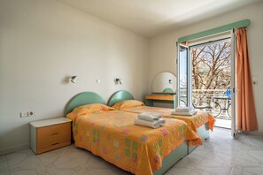 1 室のベッドルーム、WiFi (無料)、ベッドシーツ