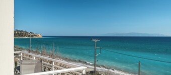 Angela Partial Sea View 2 Room with Sea View, Wi-Fi & Air Conditioning