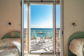 1 bedroom, free WiFi, bed sheets - Room "Angela sea view 4" with sea view, Wi-Fi, and air conditioning (kefalonia)