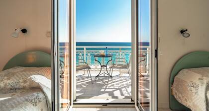 Angela Sea View 1 Room with Sea View, Wi-Fi & Air Conditioning