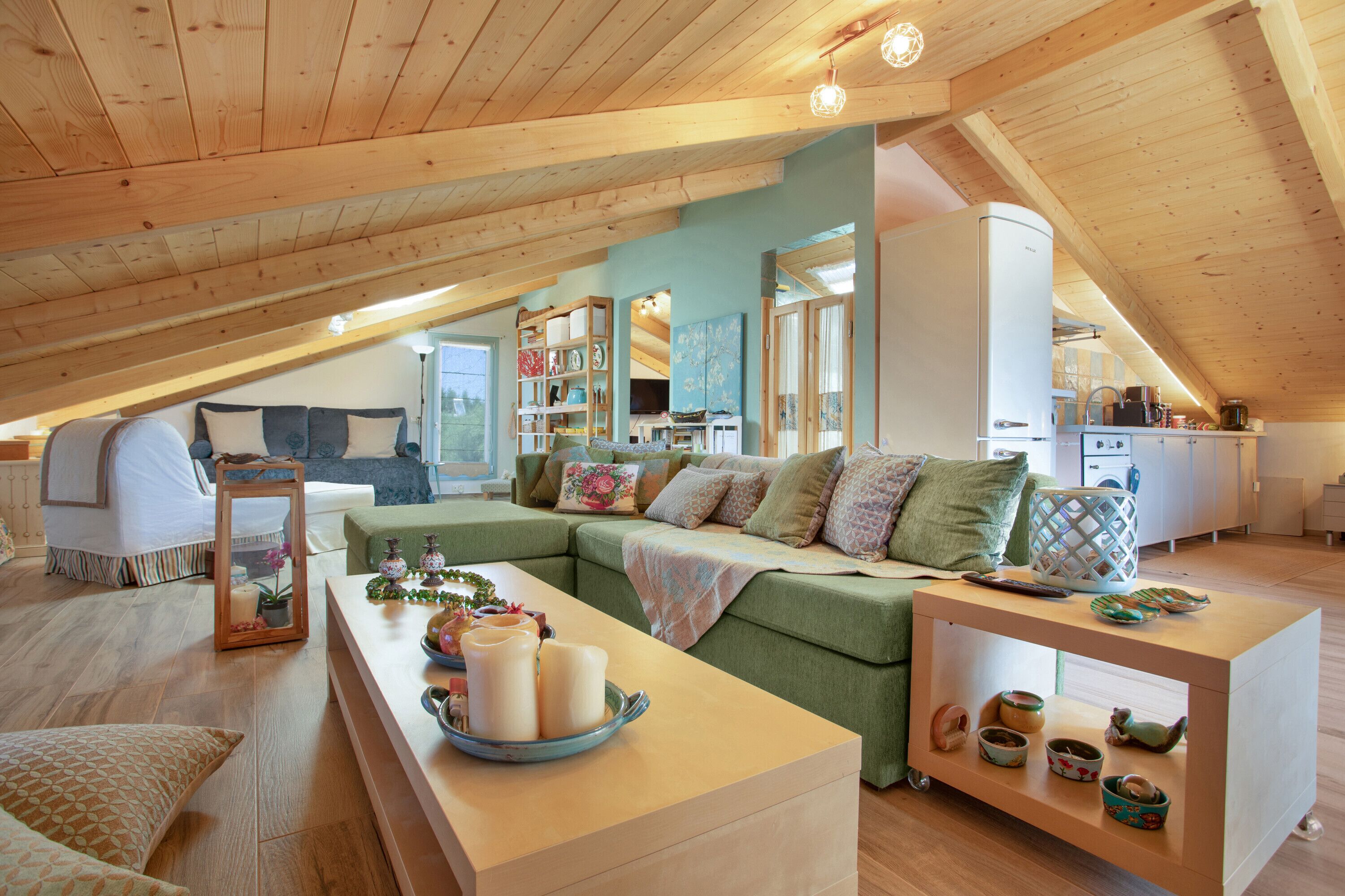 TV, DVD player, stereo